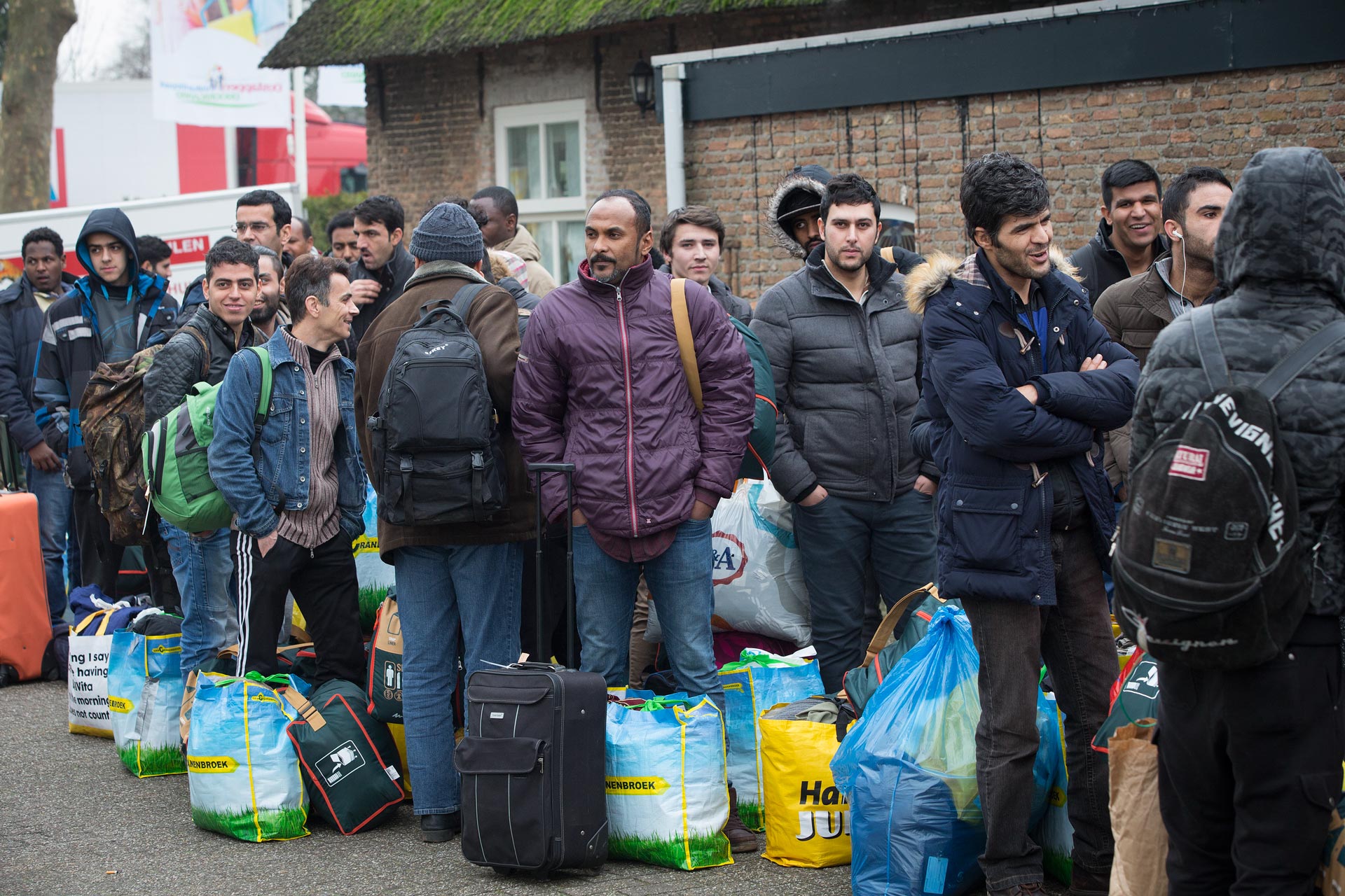 the-netherlands-loving-response-to-the-global-refugee-crisis