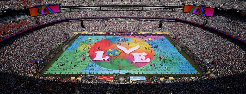 Love Button World Cup halftime show